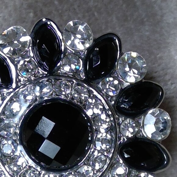 Black clear gemstones adjustable ring silver colour - Picture 5 of 5